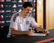 Harry Maguire Extends Manchester United Stay with Wage Cut