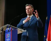 Hungary's New Leader Vows to Pursue 'Plunderers' After Landslide Victory