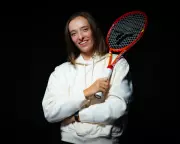 Iga Swiatek Draws on Rafael Nadal's Mentorship to Regain World No. 1 Tennis Spot