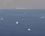 Iran Recloses Strait of Hormuz, Citing US Blockade as Key Stumbling Block