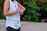 Is 10,000 Steps Daily Truly Necessary? Fitness Experts Provide Insight