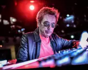 Jean-Michel Jarre Urges Music and Film Industries to Embrace AI Innovation
