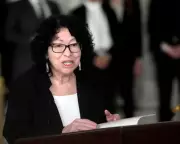 Justice Sotomayor Apologises to Kavanaugh in Supreme Court Spat Over ICE Raids