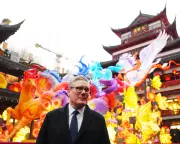Keir Starmer's Unlikely Culinary Fame in China Amid UK Discontent