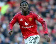 Kobbie Mainoo Nears Lucrative New Manchester United Deal Under Carrick