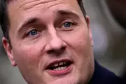 Labour's Streeting Sparks Row Over Defence Funding and Welfare Cuts