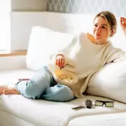 Late-Night Snacking Under Stress Doubles Gut Health Risks, Study Reveals