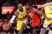 LeBron James Rescues Lakers in Overtime Thriller Against Rockets