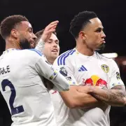Leeds Stun 10-Man Manchester United in Historic Old Trafford Victory