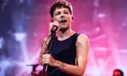 Louis Tomlinson Gets Niall Horan Support After Zayn Malik Row