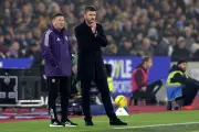 Man United Coach Demands Top Finish Beyond Champions League Qualification