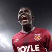 Man Utd Eye £19m West Ham Star Diouf After Midfield Rebuild