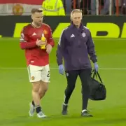 Man Utd Injury Blow: Luke Shaw Forced Off Against Brentford