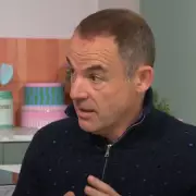 Martin Lewis Urges Octopus, E.ON, OVO, EDF Customers to Act Now on Energy Bills