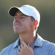 Masters Drama: McIlroy Clings to Lead as Young Charges at Augusta