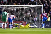 Mateta's Late Penalty Seals Dramatic Crystal Palace Win Over Newcastle