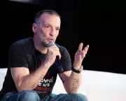 Mathieu Kassovitz Predicts AI Film Stars Will Dominate Within Years