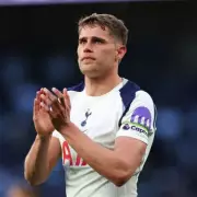 Micky van de Ven prefers Liverpool over Manchester United transfer