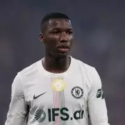Moises Caicedo Commits to Chelsea with New Contract Amid Team Turmoil