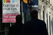Mortgage Rates Fall as Lenders Cut Costs After Iran Conflict Turmoil