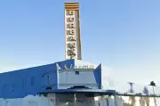 Nearly 100 Minors Detained After Breaking into Abandoned Bay Area Theater for Booze-Fuelled Party
