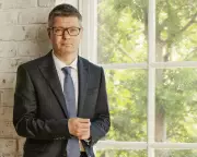 Next CEO Simon Wolfson's Pay Hits Record £7.4m, Could Reach £9.27m This Year