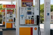 Oil Prices Surge as Iran-US Standoff Over Strait of Hormuz Intensifies
