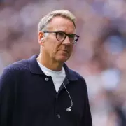 Paul Merson Slams Arsenal's Title Race Strategy as 'Extremely Hard' to Support