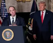 Pentagon Announces Navy Secretary's Sudden Departure Amid Iran Blockade