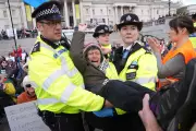Police Arrest Multiple Protesters at London Rally Against Palestine Action Ban