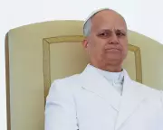 Pope Leo XIV's First Easter: Catholics Divided on His Diplomatic Approach