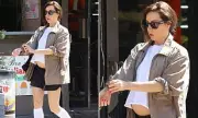 Pregnant Aubrey Plaza Shows Baby Bump in NYC, Opens Up About Pregnancy