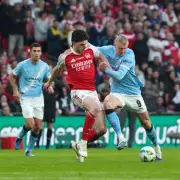 Pundits Unanimously Predict Man City Victory Over Arsenal in Title Decider