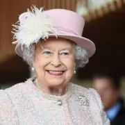 Queen Elizabeth's Witty Six-Word Retort During Iconic Portrait Session Revealed