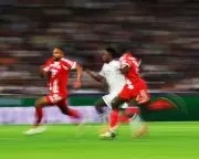 Real Madrid and Bayern Munich Deliver Thrilling Bernabéu Spectacle