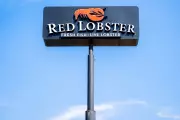 Red Lobster Revives Endless Shrimp Deal Despite Past Bankruptcy Risk