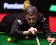 Ronnie O'Sullivan Dominates Higgins with 6-2 Lead at Crucible