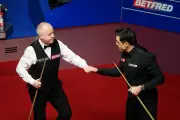 Ronnie O'Sullivan vs John Higgins at World Snooker Championship 2026