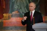 Russia and Ukraine Trade Accusations Over Orthodox Easter Ceasefire Violations