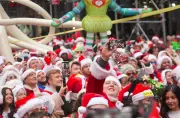 SantaCon Organiser Charged with Fraud as New Yorkers Celebrate Arrest