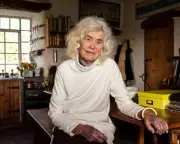Sara Wheeler's Biography Reveals Jan Morris: A Brilliant Yet Flawed Trailblazer