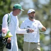 Scottie Scheffler's 'Childish' Caddie Deal Amid £3.3m Masters Pursuit