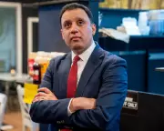 Scottish Labour Pledges £30m Living Wage for Artists Amid Polling Slump