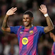 Sheringham: Rashford 'Didn't Deserve' Barcelona Move, Predicts Permanent Stay