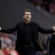 Simeone Fears Barrios Injury Ahead of Arsenal Champions League Clash