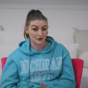 Single Mum on £98/Week Forced to Send Sick Mother Home in Rich House Poor House