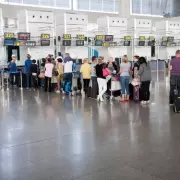 Spain tourism boss warns Brits to book summer flights now as prices rise
