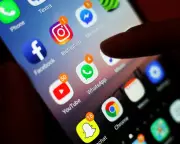 Starmer Confronts Social Media Giants Over Child Safety and Age Limits