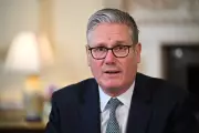 Starmer Declares Reopening Strait of Hormuz a 'Global Responsibility' at Paris Summit