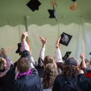 Student Loan Interest Rate Cap Criticised as Short-Term Fix by Experts